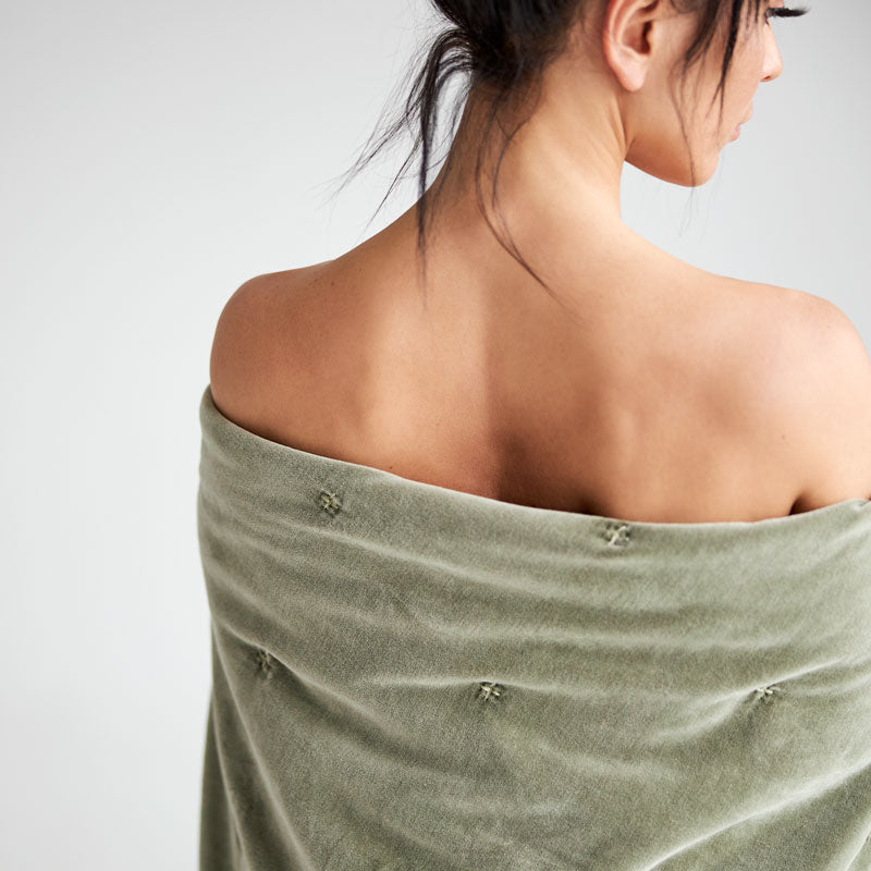 Venus Cotton Velvet Quilted Coverlet - Olive