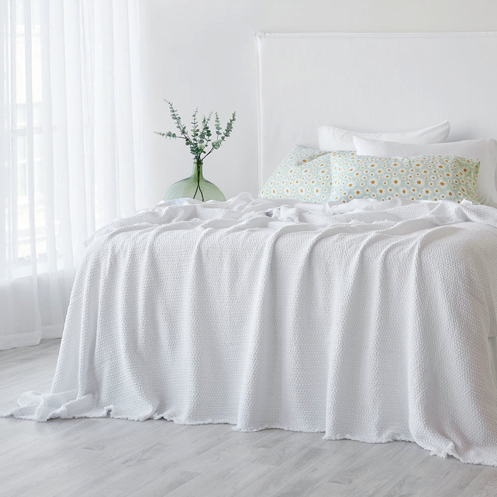 Lisboa Waffle Blanket - White